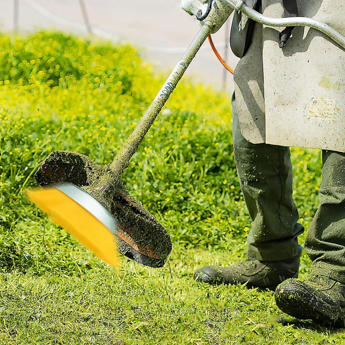 8 Inch Nylon Brushcutter Strimmer Brush Head For Moss and Path Weed Removal