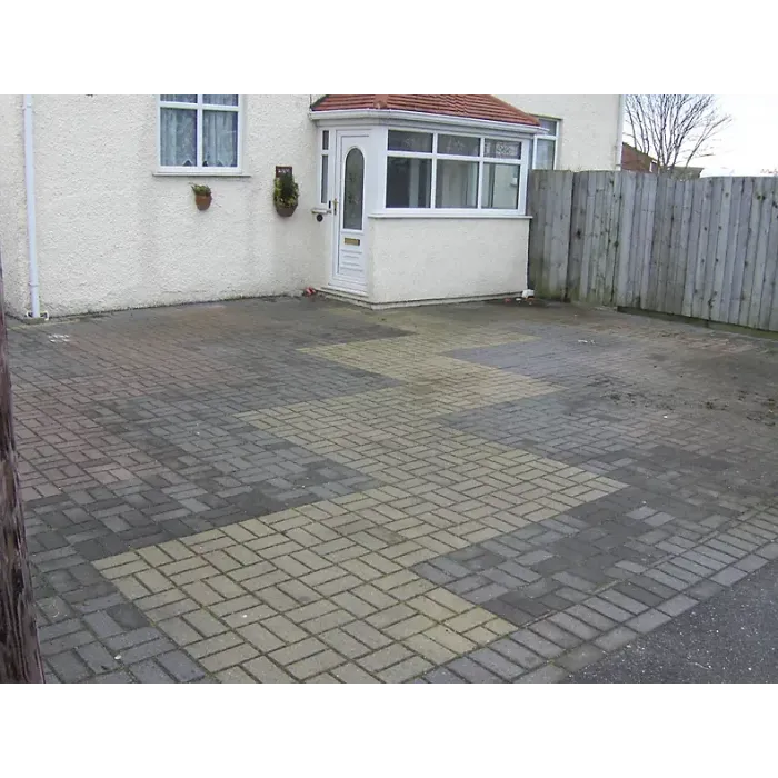 Stonecare4U Block Paving Cleaner (15L) - Easy Removal of Dirt, Moss, Weeds & Algae