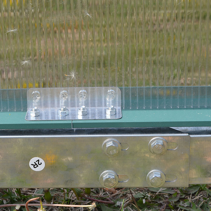 183cm H Outdoor Garden Polycarbonate Walk In Greenhouse with Apex Roof Vent and Sliding Door,8x6ft