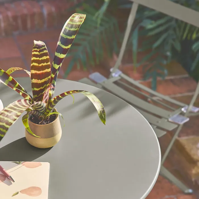 sweeek - Folding metal bistro garden table with 2 chairs Emilia Khaki Green 60x60x71 cm