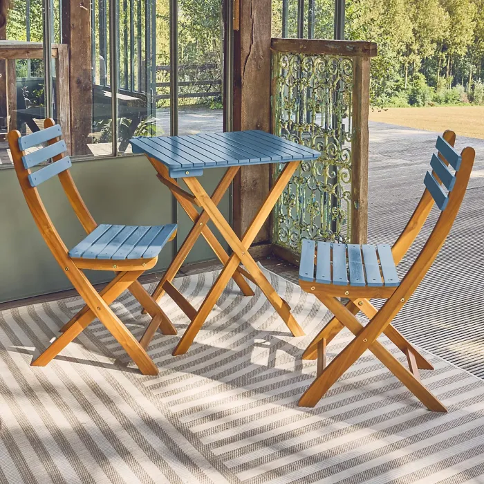 sweeek - Acacia wood garden table 2 folding chairs Hilora Blue 60x60x8 cm