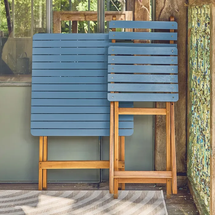 sweeek - Acacia wood garden table 2 folding chairs Hilora Blue 60x60x8 cm