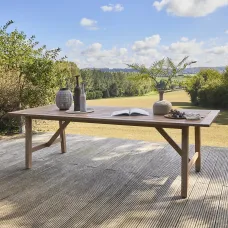 8-seater eucalyptus wood garden table Natural - sweeek