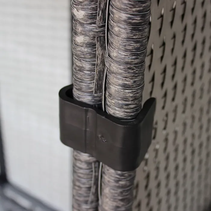 sweeek. Set of 8 connectors for garden sofa set Set of 8 connectors Black