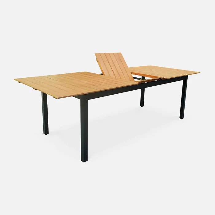 sweeek. 8 to 10-seater extendable wooden and alumimium garden table Sevilla Natural 250x100x76 cm