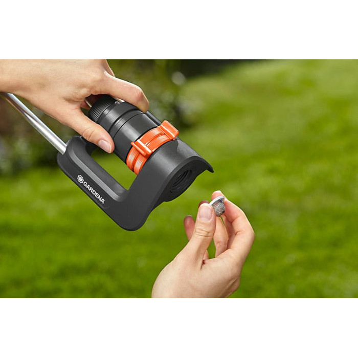 Gardena Oscillating Sprinkler Aqua L