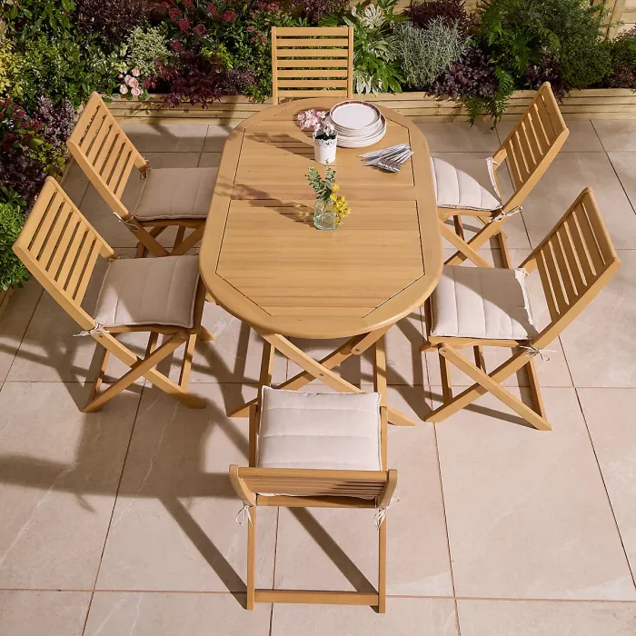 Rowlinson Ashdown Folding 6 Seat Oval Dining Set with Cushions
