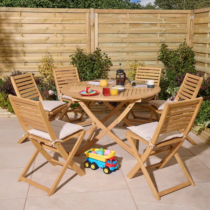 Rowlinson Ashdown Folding 6 Seat Round Dining Set with Cushions