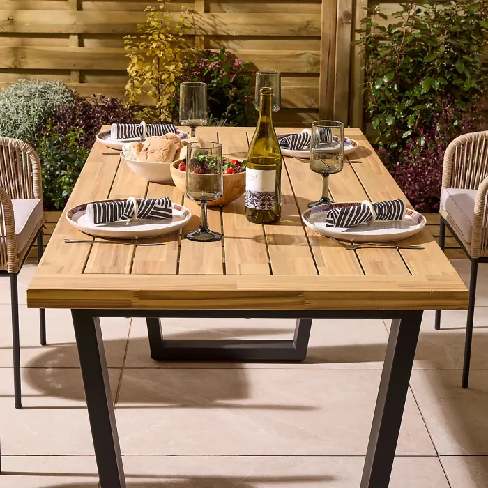 Rowlinson Oslo 4 Seat Dining Set