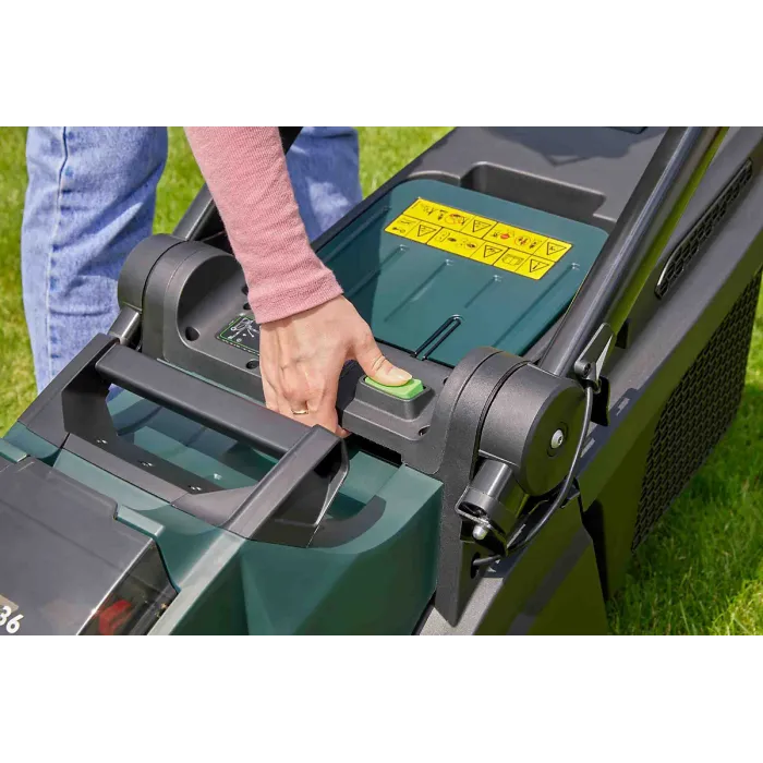 Hayter Hawk 43 Cordless 60V Lawnmower Self-Propelled c/w 4.0Ah Battery & Charger