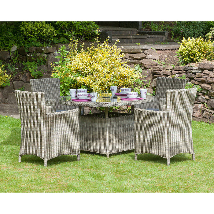 Wentworth 4 Seater Round Carver Dining Set