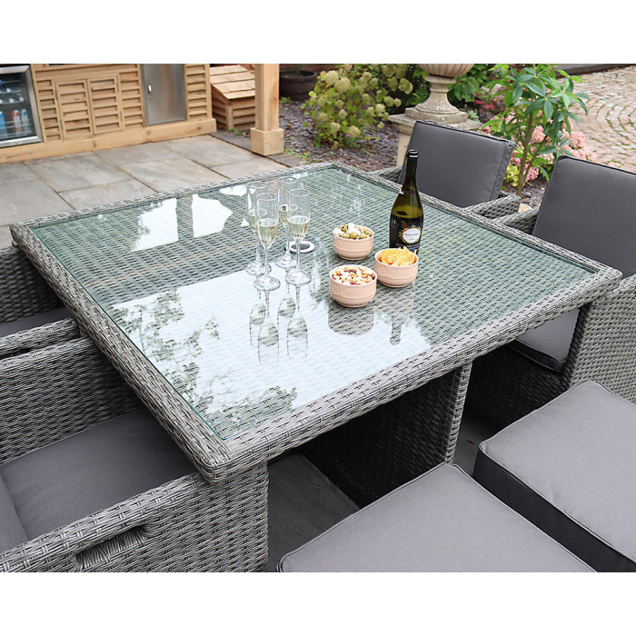 Royalcraft Paris 8 Seater Cube Set