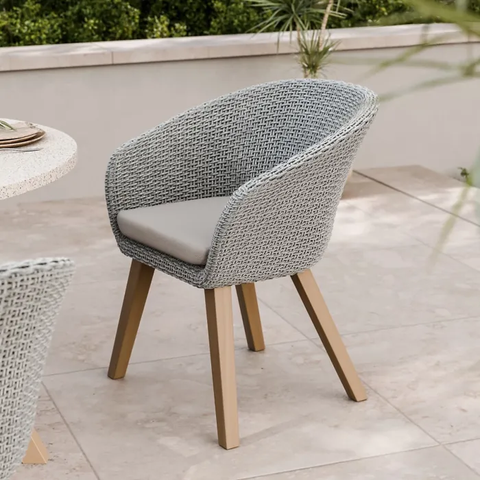 ASTRAL 120cm Round concrete Terrazzo design table with 4 Sol Dining Chairs