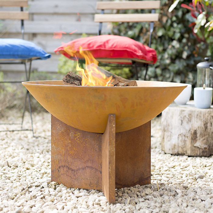 La Hacienda Kala Oxidised Firepit 56 x 56 x 38 cm 6.5 kg