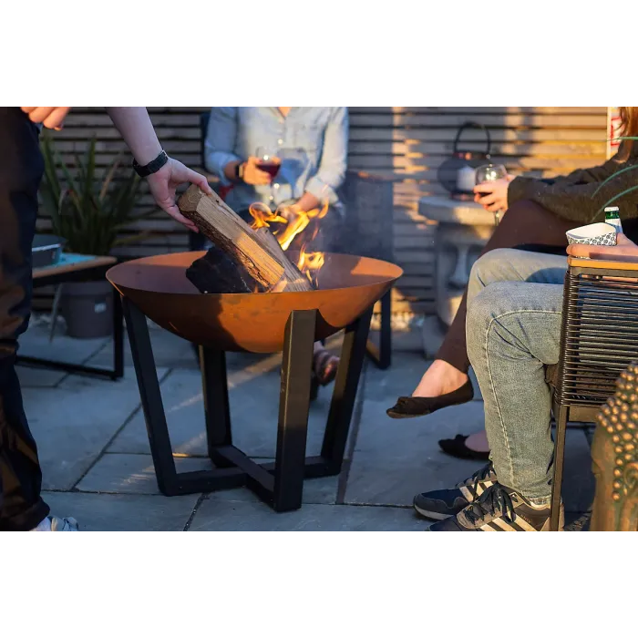 La Hacienda Icarus Oxidised Cast Iron Firepit with Steel Legs, 50cm x 66cm, Natural Rusted & Black