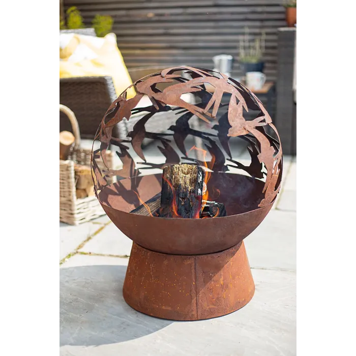 La Hacienda Swallows Fire Globe - Oxidised/Steel - L50 x W50 x H61 cm - Natural