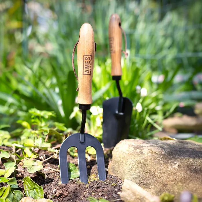 AMES High-Quality Carbon Steel Garden Hand Fork