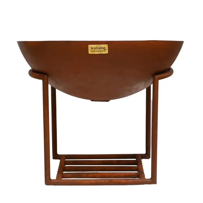 Outdoor XL Cast Iron Fire Pit in Rust H49cm W80cm