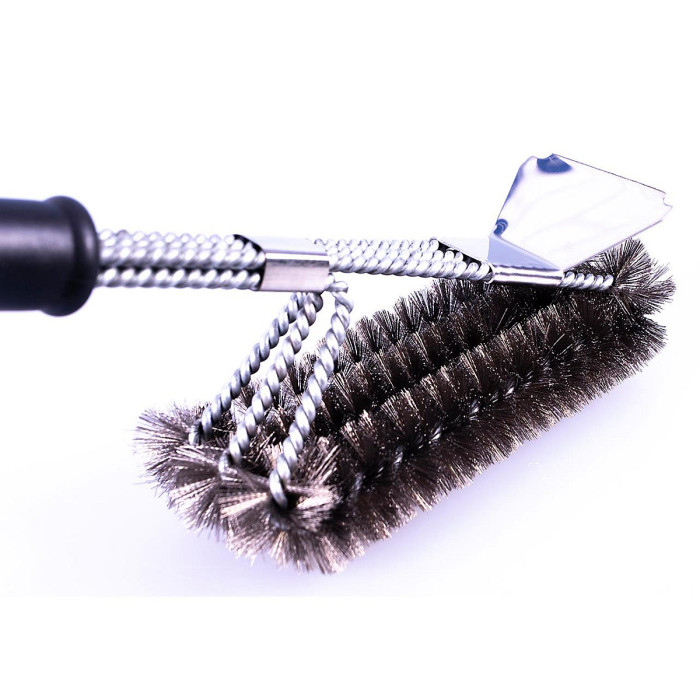 Long Handle BBQ Cleaning Brush with Scraper & 360 Degree Heavy Duty Wire Bristles - Suitable for Gas, Charcoal & Propane Barbecues