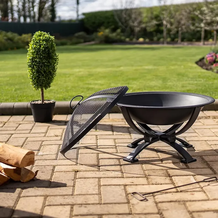 El Clasico Firepit Black Powder Coated Steel Outdoor Garden Log Wood Charcoal Burner with Fuel Gate Grill for BBQ Style Cooking