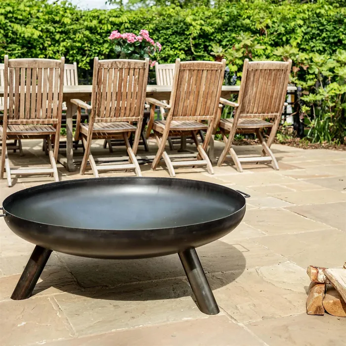 Ultimo Caldera Extra-Large Brushed Steel Firebowl - Stylish Outdoor Fire Pit with Three-Leg Support - Easy Assembly - 38 x 100cm