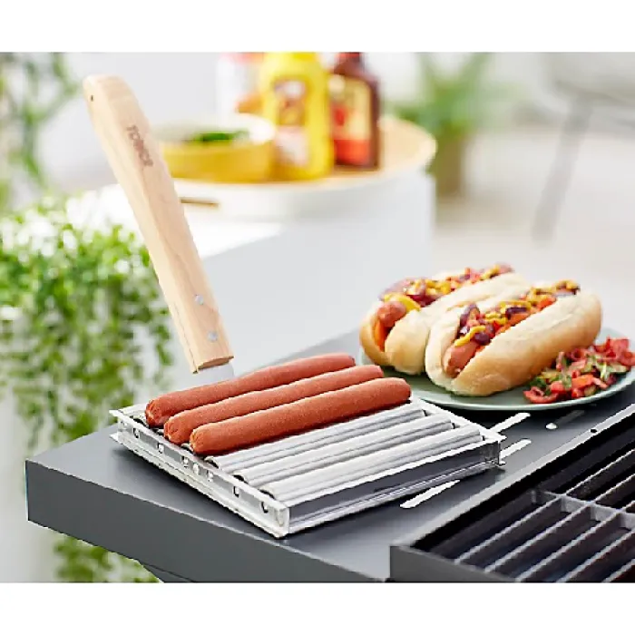 Tower T932024 Hot Dog Roller with wooden handle