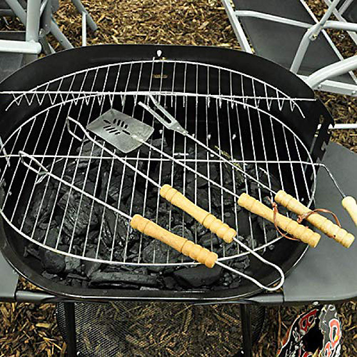 Telescopic Wooden BBQ Tools with Cushion Grip Handles - Non-Stick Blade and Extendable Design
