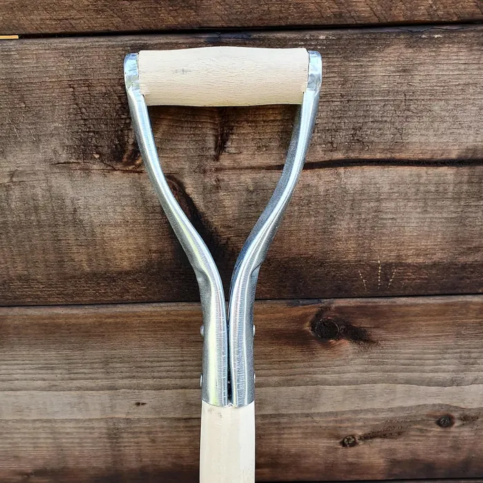 D Type Wooden Shaft Handle 100 cm / 39 in - Hardwood Replacement Handle for Shovel, Spade, Fork - 40 mm to 25 mm Tapered (Metal)
