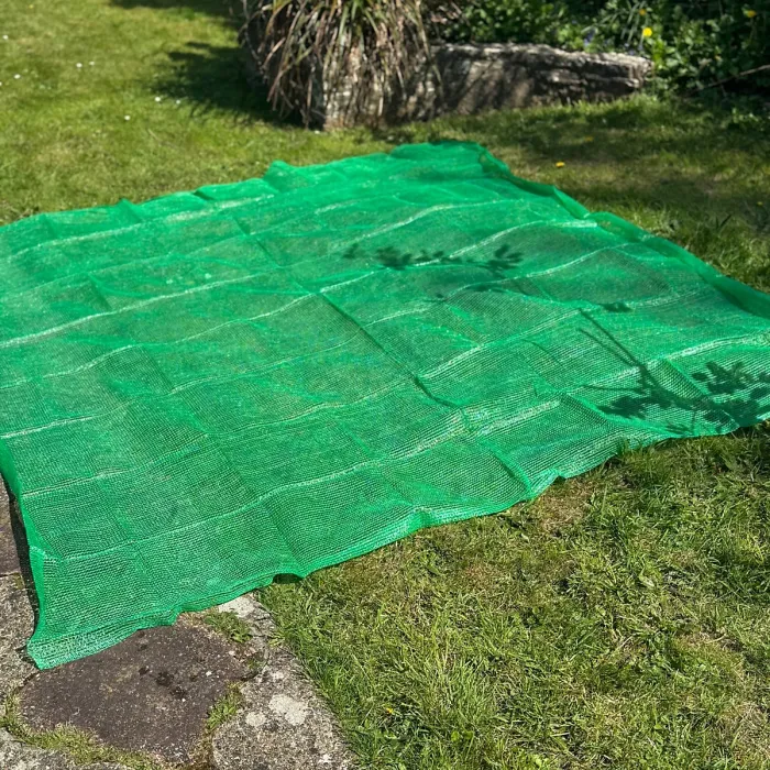 Greenhouse Sun Shade & Privacy Screen Net (2.5m x 2.4m) - 65% Shading Rate