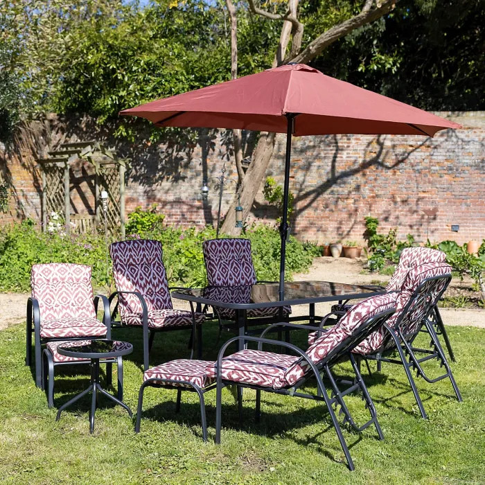 Primrose 6 Seater Reclining Garden Furniture Dining Set with Reversible Cushions and Crank Parasol in Wine