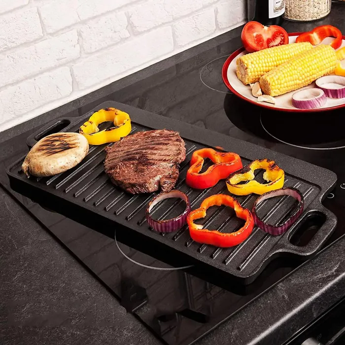 Taylor & Brown X-Large Non-Stick Cast Iron Griddle Plate - Double-Sided BBQ & Hob Cooking, Ridged & Flat Surfaces, Drip Tray