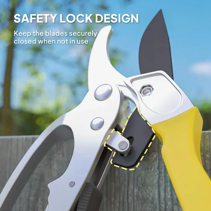 Outsunny 8" Garden Secateurs, Pruning Shears Heavy Duty with Safety Lock
