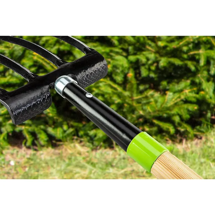 Verto Digging Fork 4 Teeth Wooden Handle with Plastic Grip
