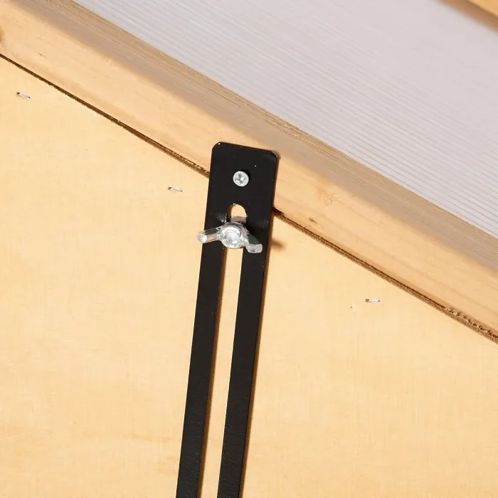 Woodside Wooden Greenhouse/Growhouse H120xW69xD51cm