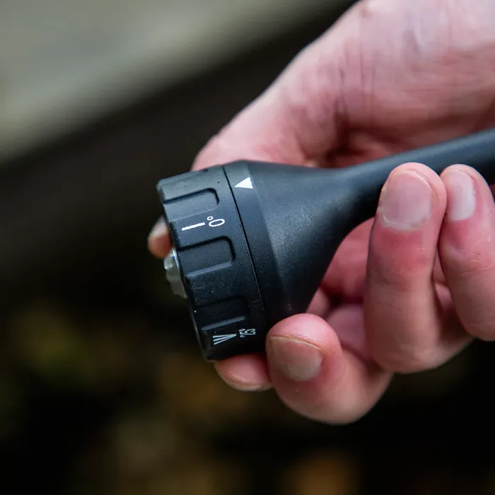 Yard Force 20V 4.0Ah Aquajet Cordless Pressure Cleaner with Lithium-Ion Battery, Charger and Accessories - CR20 Range - LW C04