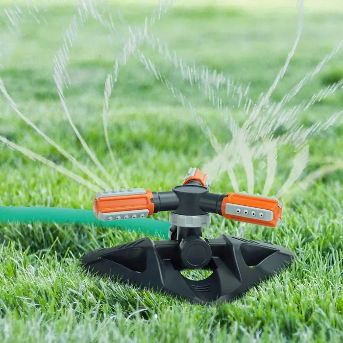 360 degrees,Three-Arm Garden Sprinkler - Automatic Watering System - Adjustable Water Flow and Flow - Large Spray Area