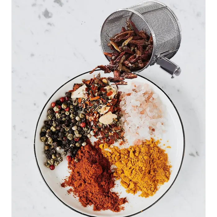 Stainless Steel Seasoning Strainer, Mesh Design Spice Strainer, Kitchen Cooking Tools Tea Infuser with Chain Hook for Home Kitchen