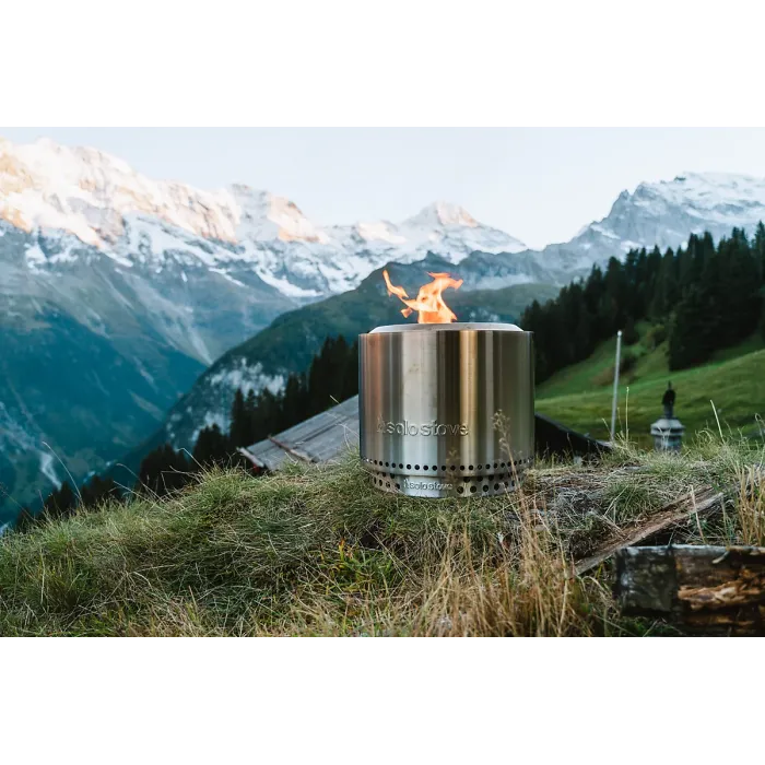 Solo Stove Bonfire 2.0 Stainless Steel Smokeless Outdoor Fire Pit
