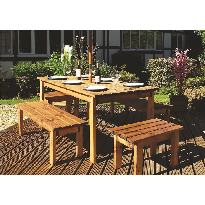 Traditional Eight Seater Table Set