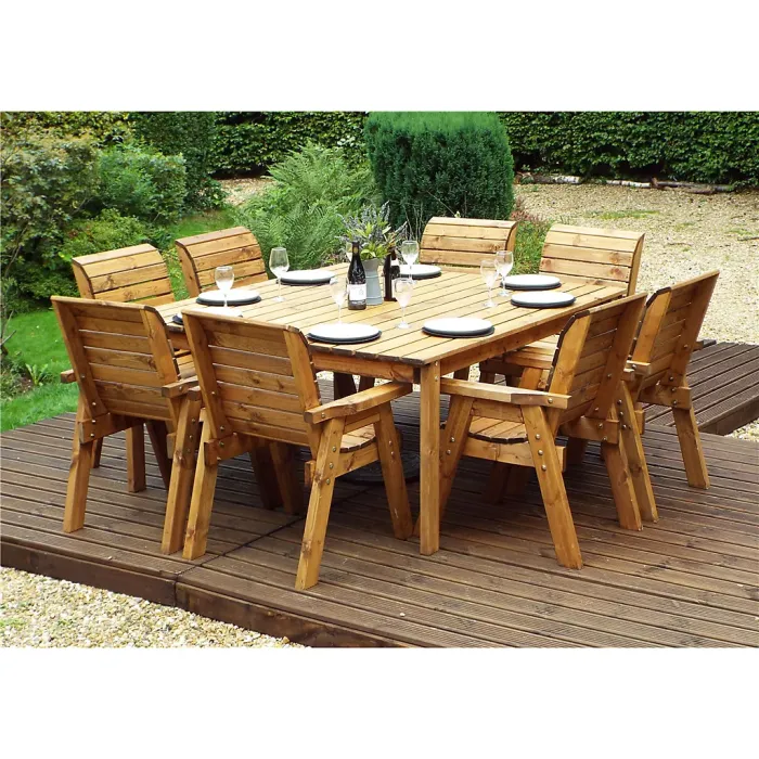 Traditional Eight Seater Table Set with 8 x Green Chair Cushions, 1 x Green Parasol & Base & 1 x Cushion Storage Bag
